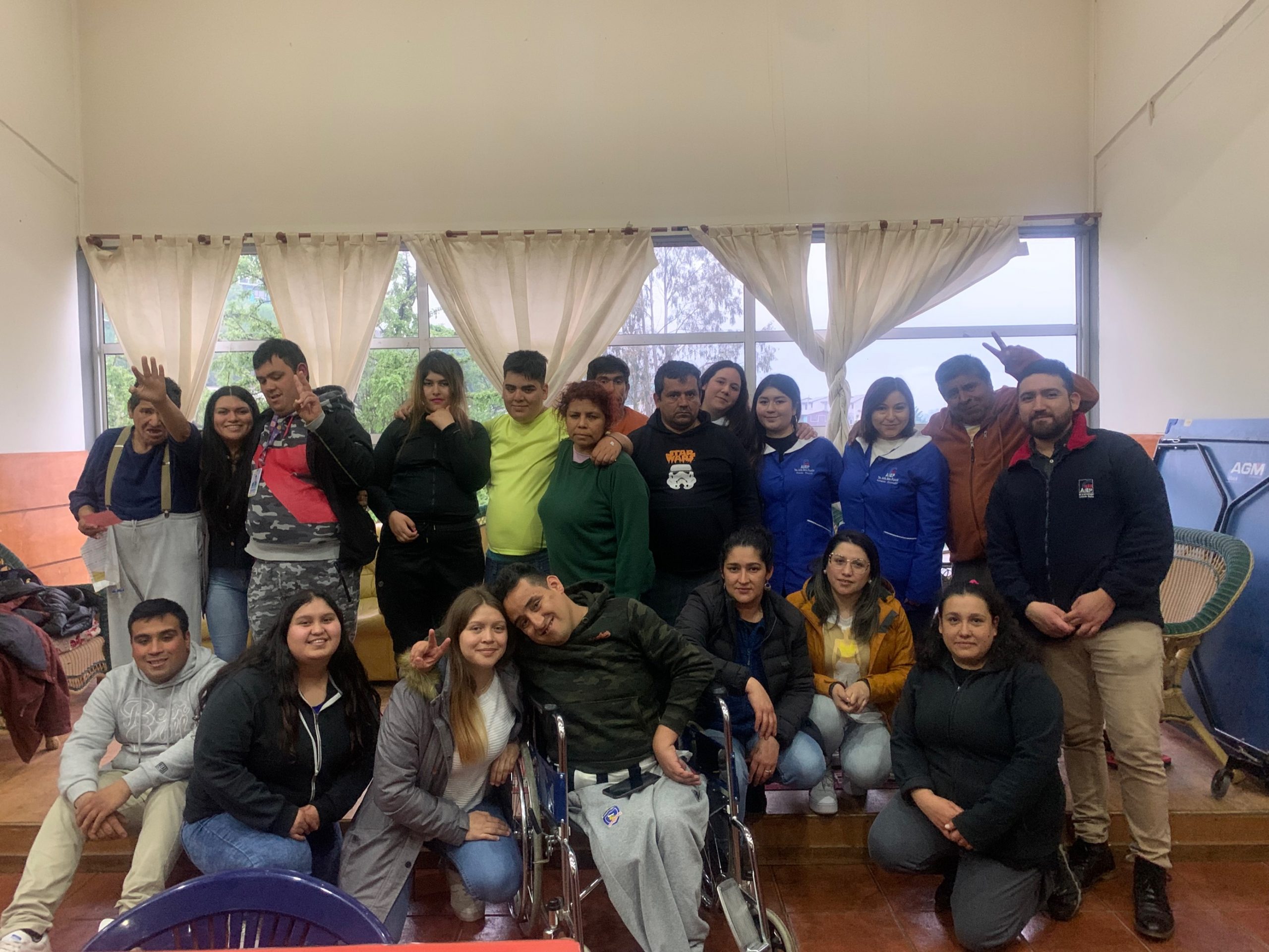 Clínica Estética Social de AIEP Puerto Montt apoya a usuarios de Residencia Casa Nazareth