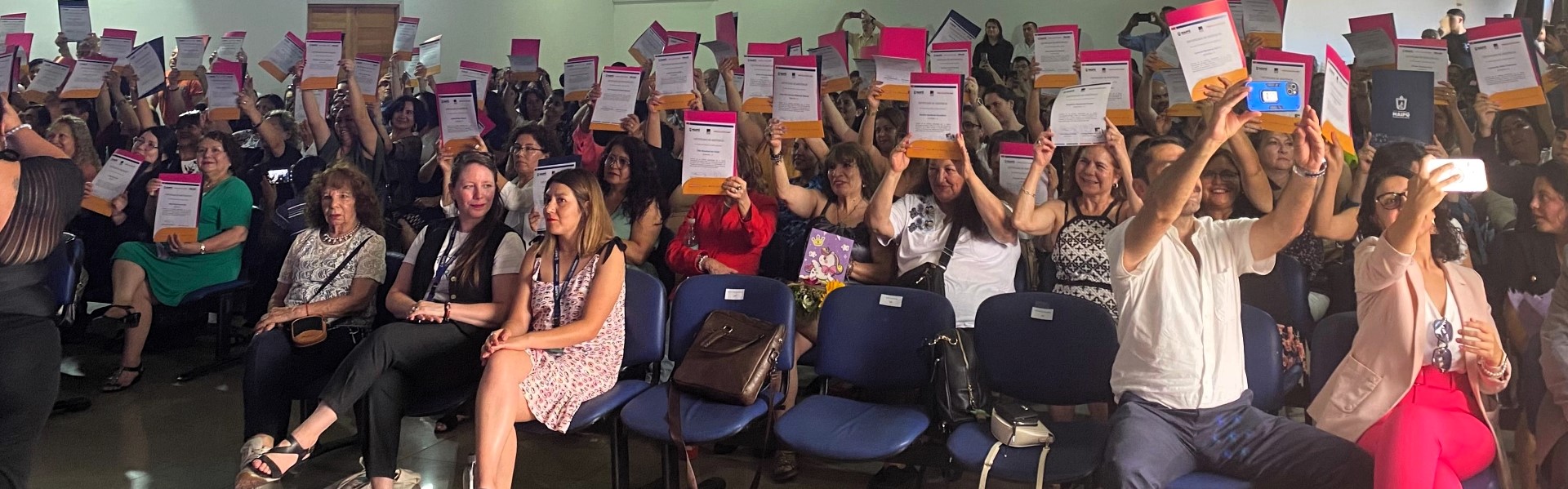 AIEP y Municipalidad de Maipú formaron a 100 cuidadores de personas mayores en 2024