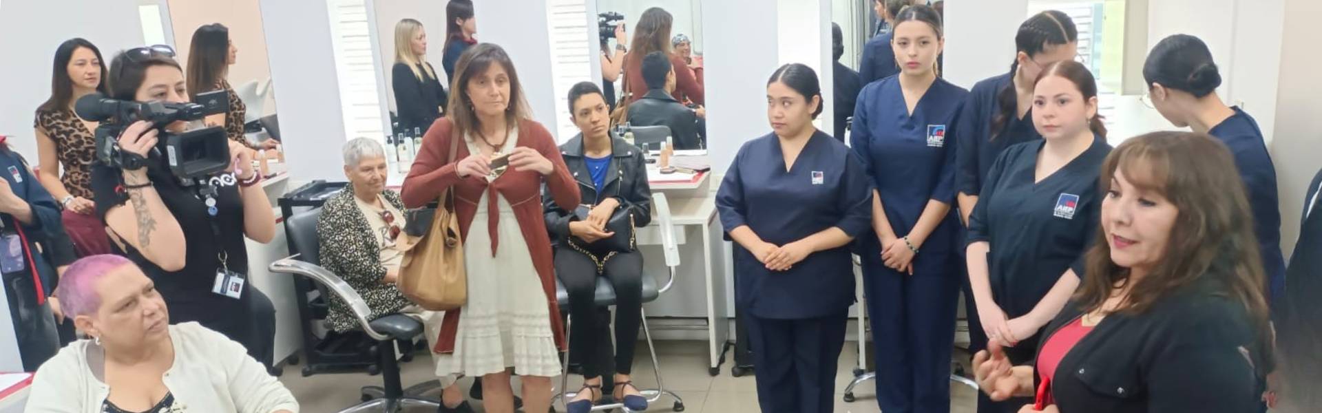 AIEP lidera iniciativa para el bienestar de mujeres con cáncer