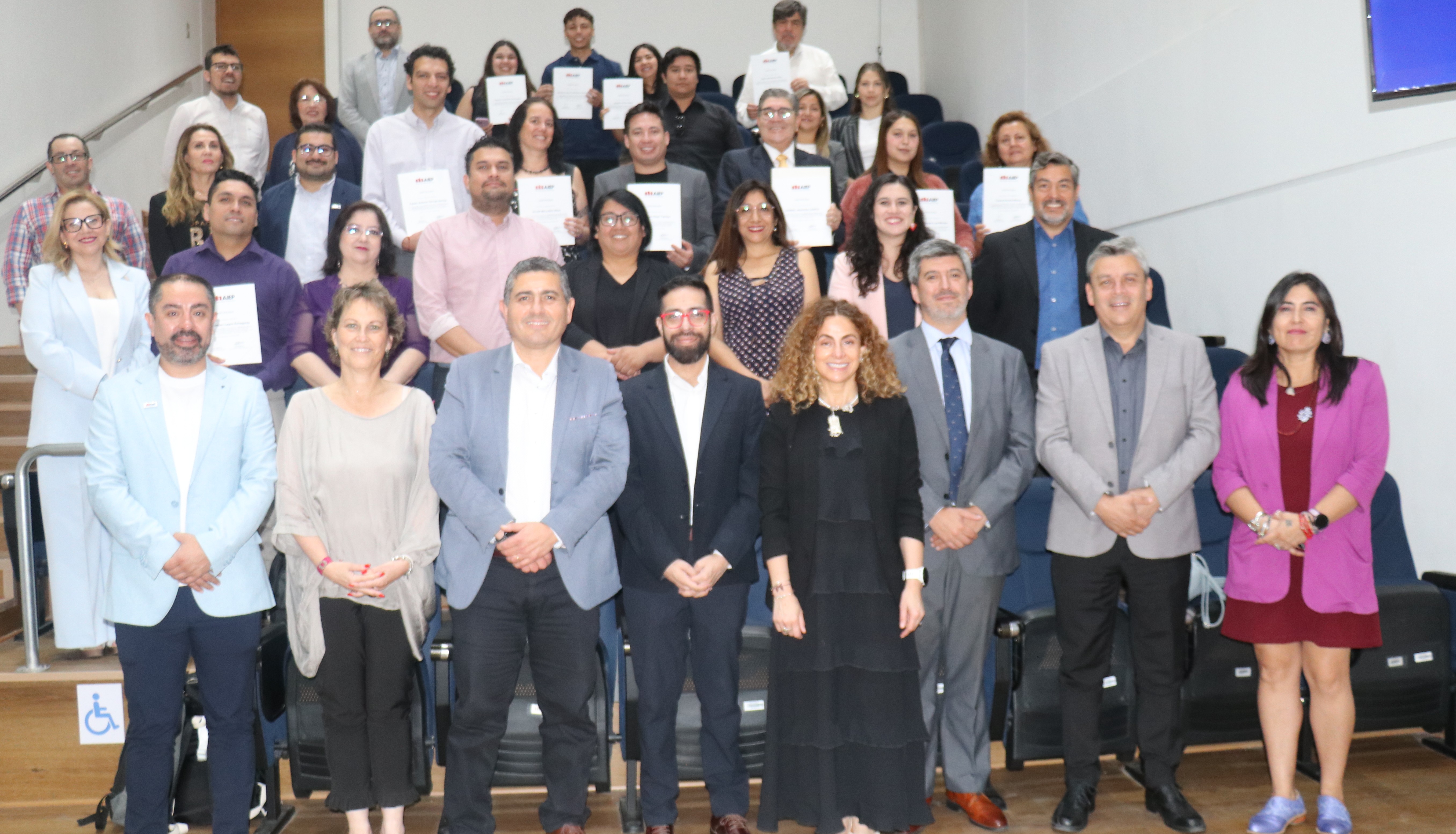 AIEP y Gendarmería de Chile cierran con éxito proyecto de educación para la reinserción social